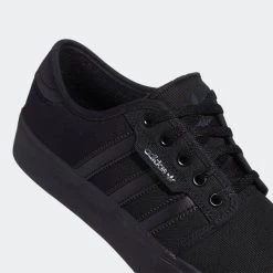 ADIDAS ORIGINALS Sneakers Laag 'Seeley' -Damesschoenen 070799772330f5db07689d397f437f86