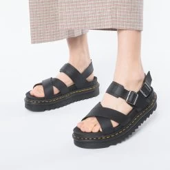 Dr. Martens Sandalen Met Riem 'Voss II' -Damesschoenen 83c28c4a6069a6335e5bd0517f037af4