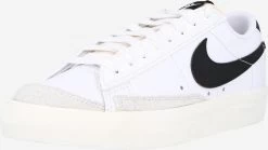 Nike Sportswear Sneakers Laag 'Blazer 77'