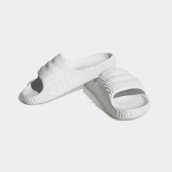 ADIDAS ORIGINALS Muiltjes 'Adilette' -Damesschoenen df58fb8c0c71eb2e2e69b252cede1d7f