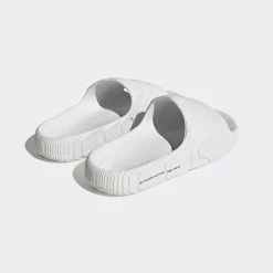 ADIDAS ORIGINALS Muiltjes 'Adilette' -Damesschoenen e8ab54980e077a72b02df5a0f18e9f57